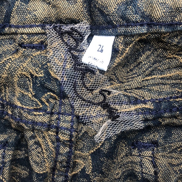 Black Swan Skinny Jeans - Picture 4 of 7